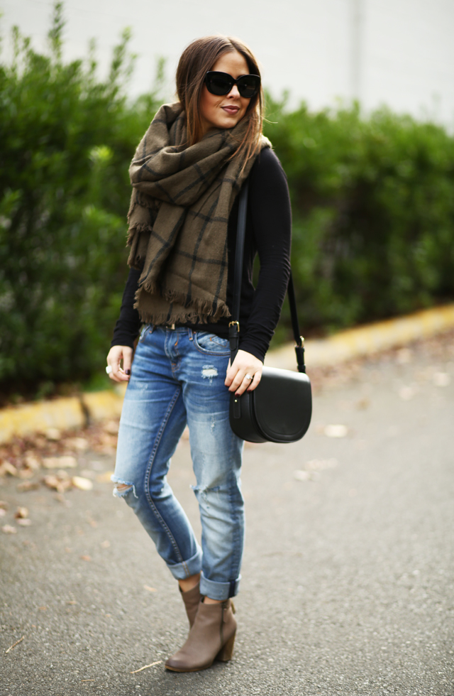 boyfriend jeans and a scarf