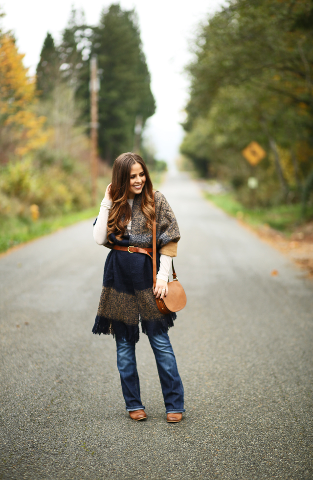 cozy fall outfit poncho flared denim