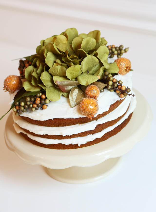 pumpkin cake with cream cheese frosting