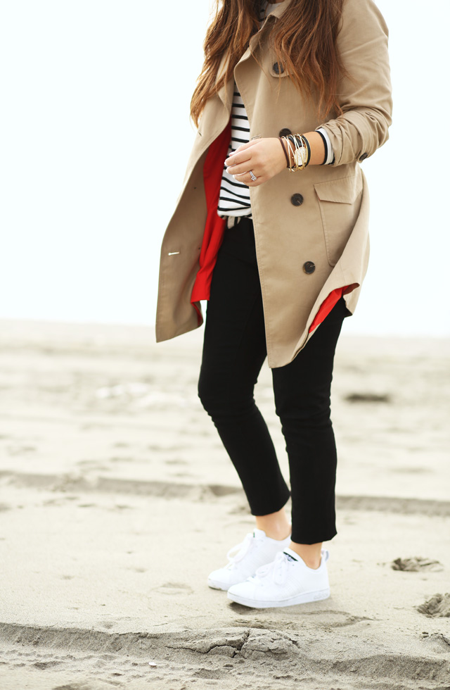 trench-coat-black-jeans