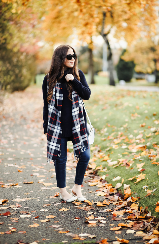 navy-fall-tunic-sweater