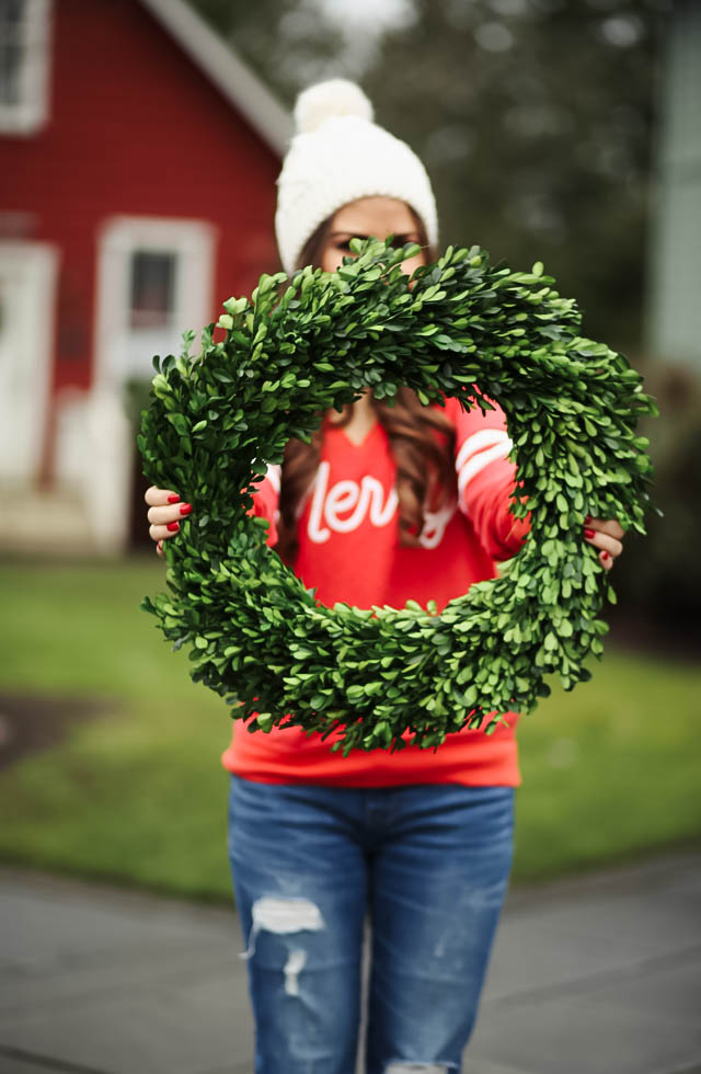 boxwood-wreath-chirstmas-sweater-7