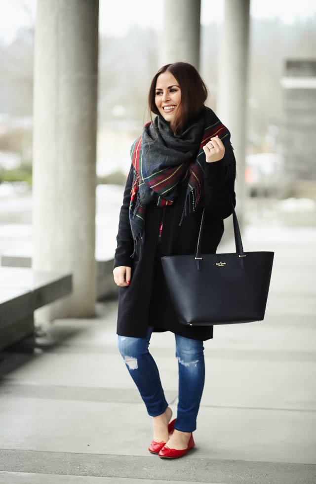 long-black-cardigan-black-kate-spade-bag-red-flats-6